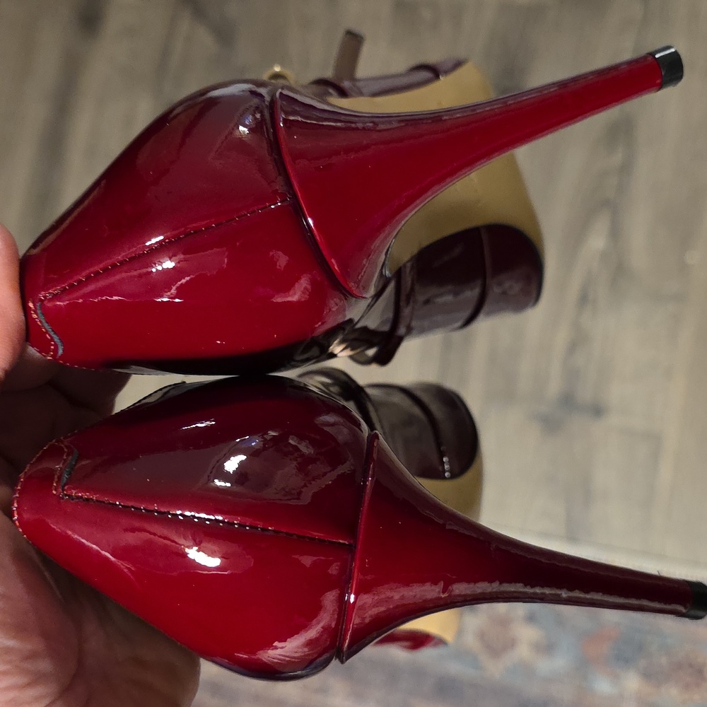 NEW BRUNO MAGLI | $350 Patent Leather Maryjane Heels - Picture 9 of 10
